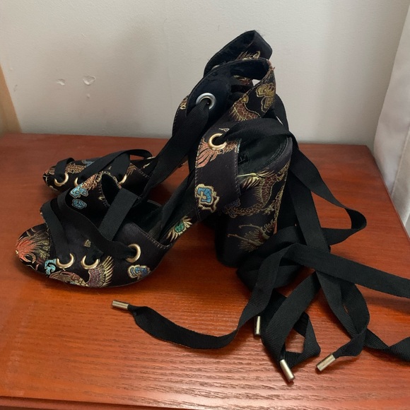 Topshop Shoes - Topshop Asian dragon print heels corset lace up